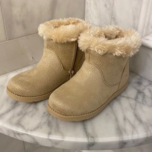 Cat and Jack Cream Fur Boot with Gold Flecks